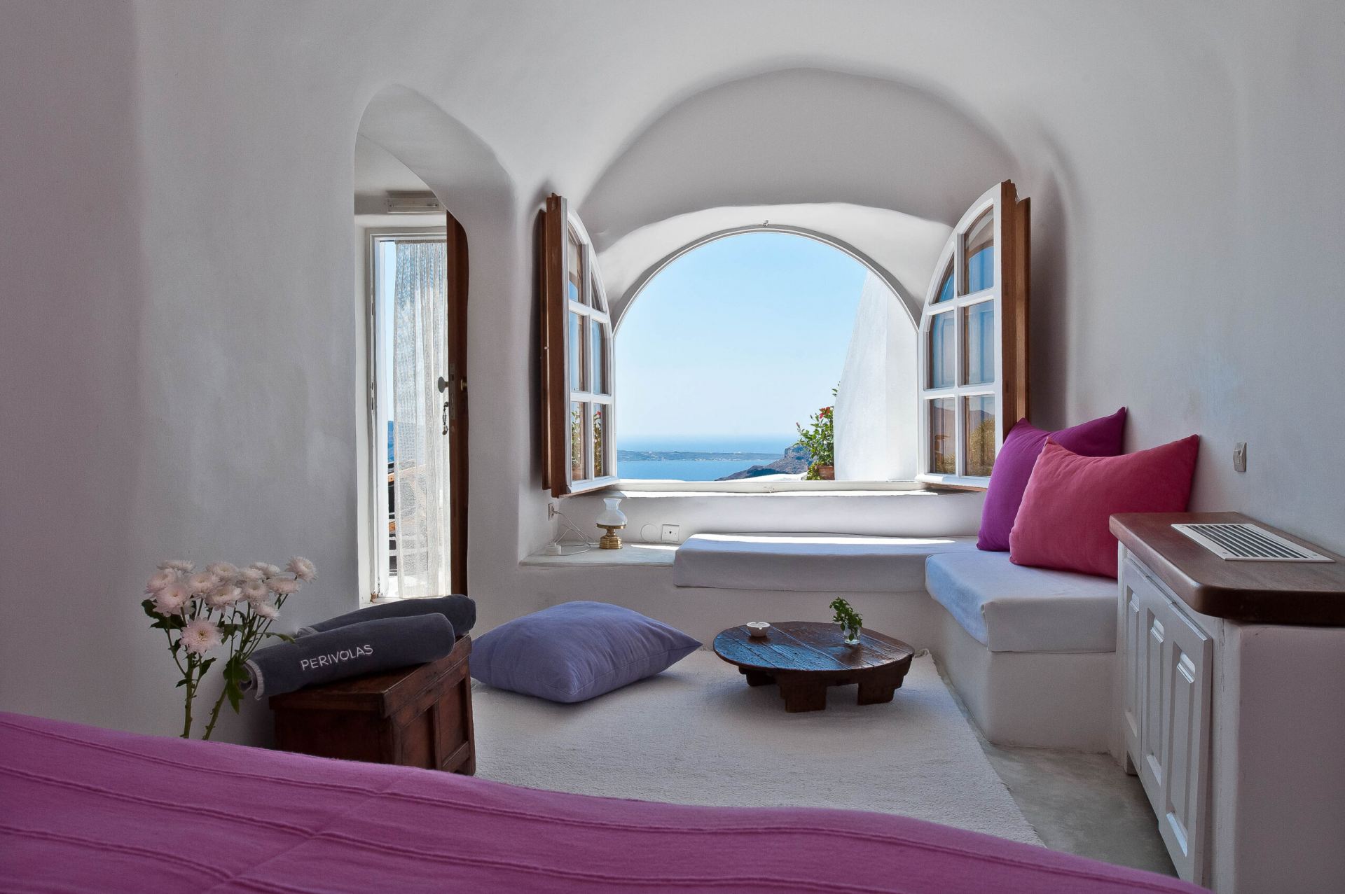 Perivolas Villas