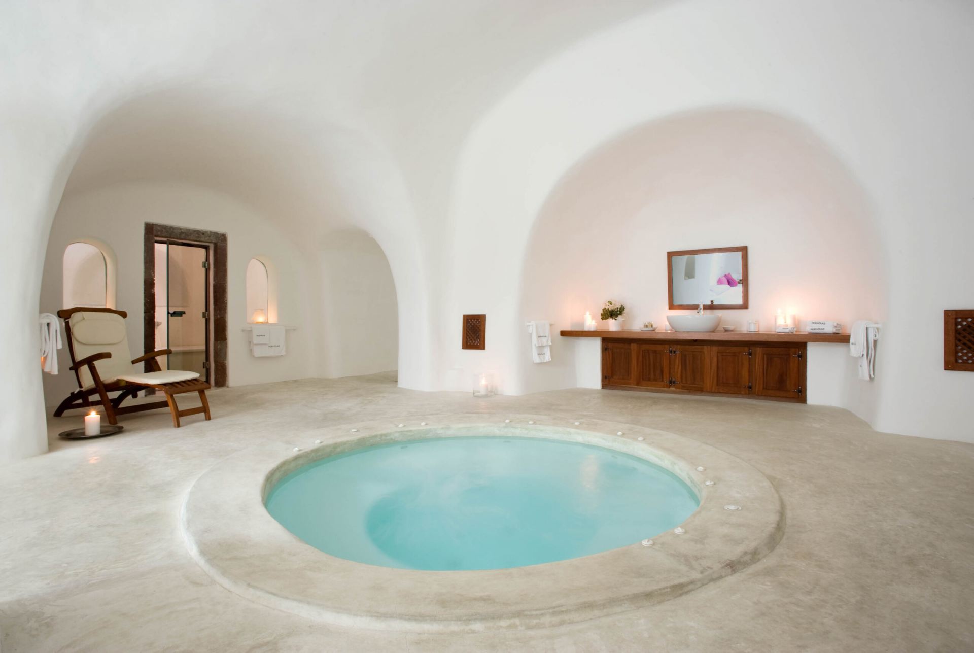 Perivolas Villas
