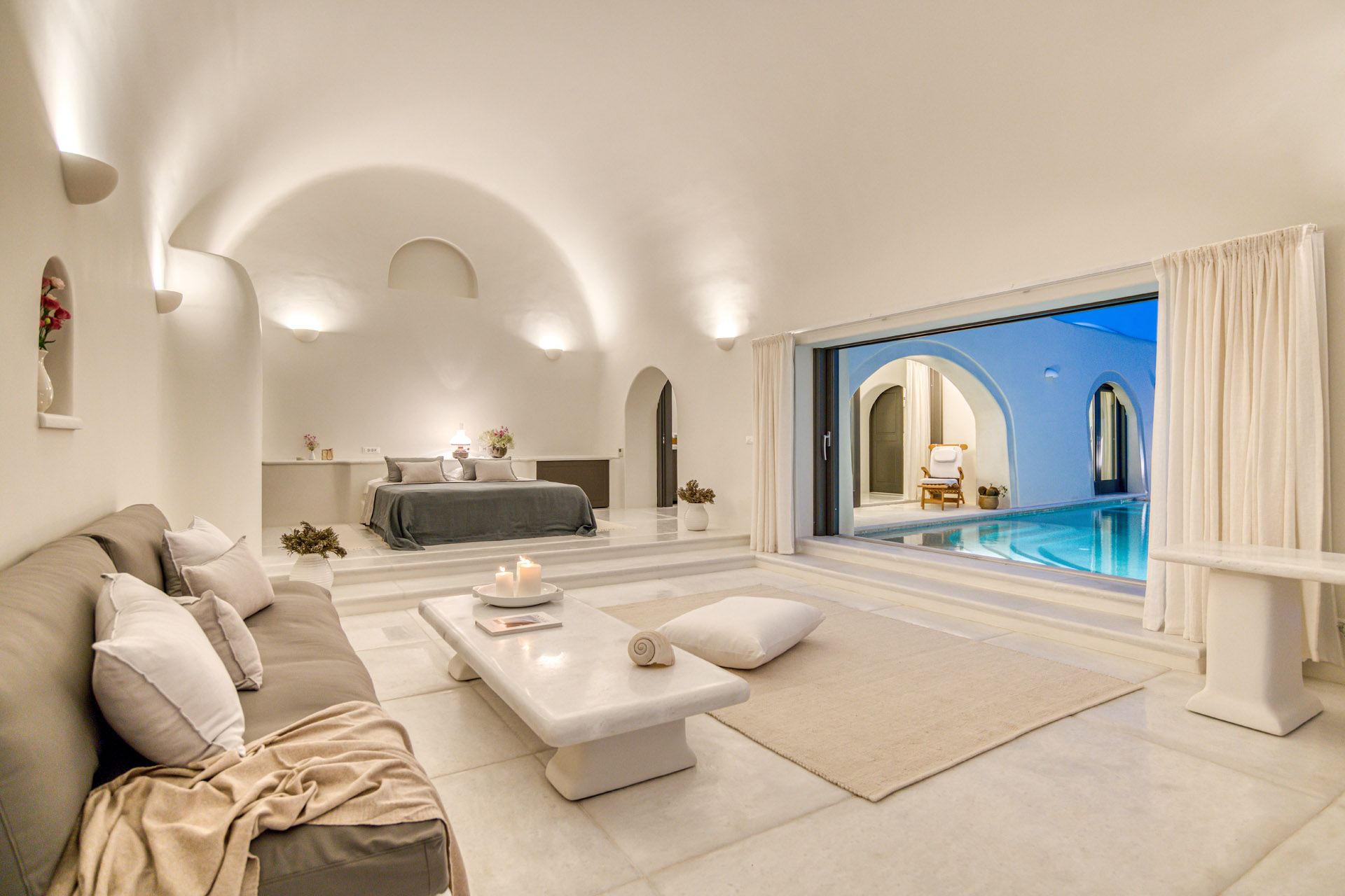 Perivolas Villas