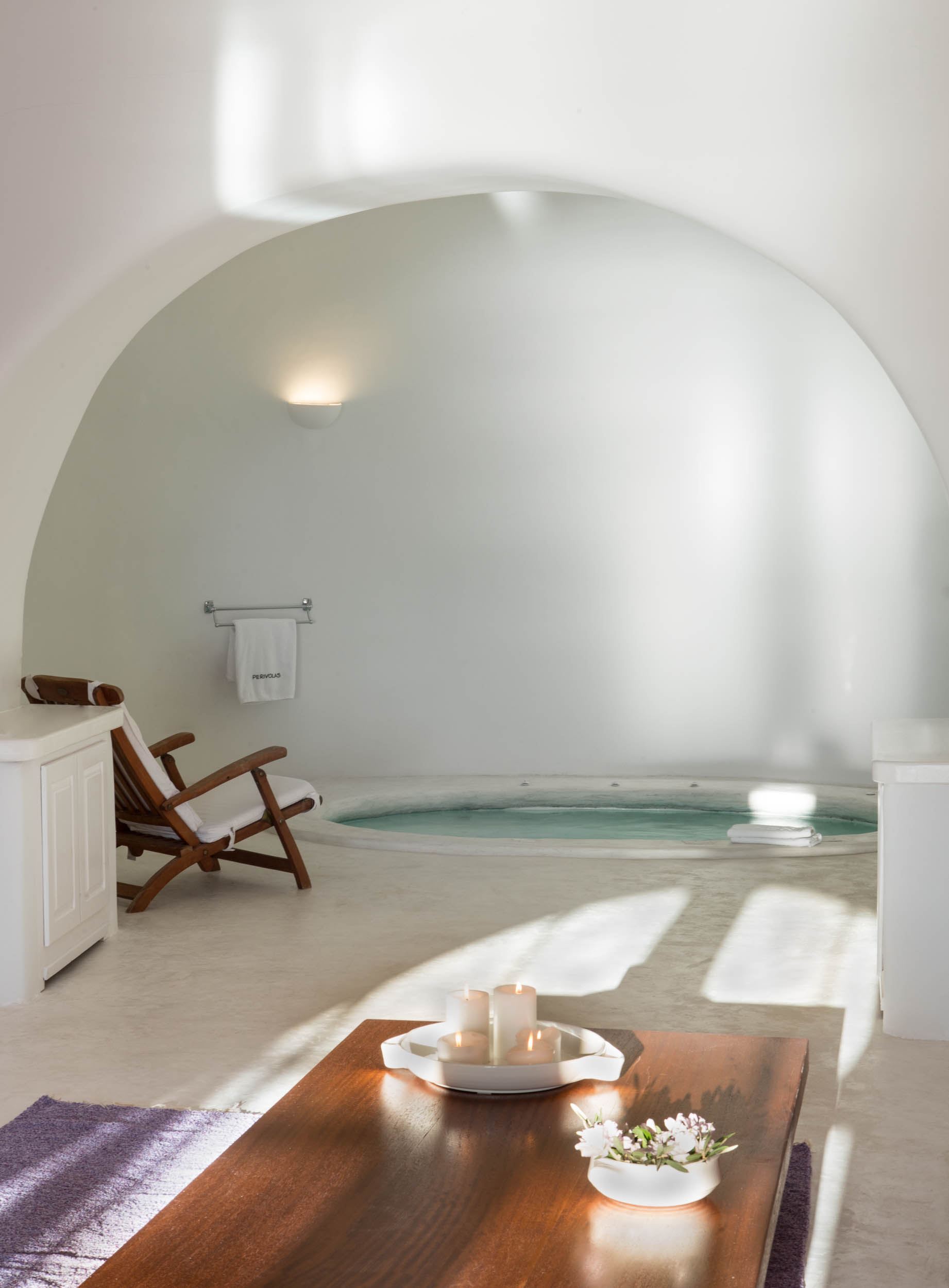 Perivolas Villas