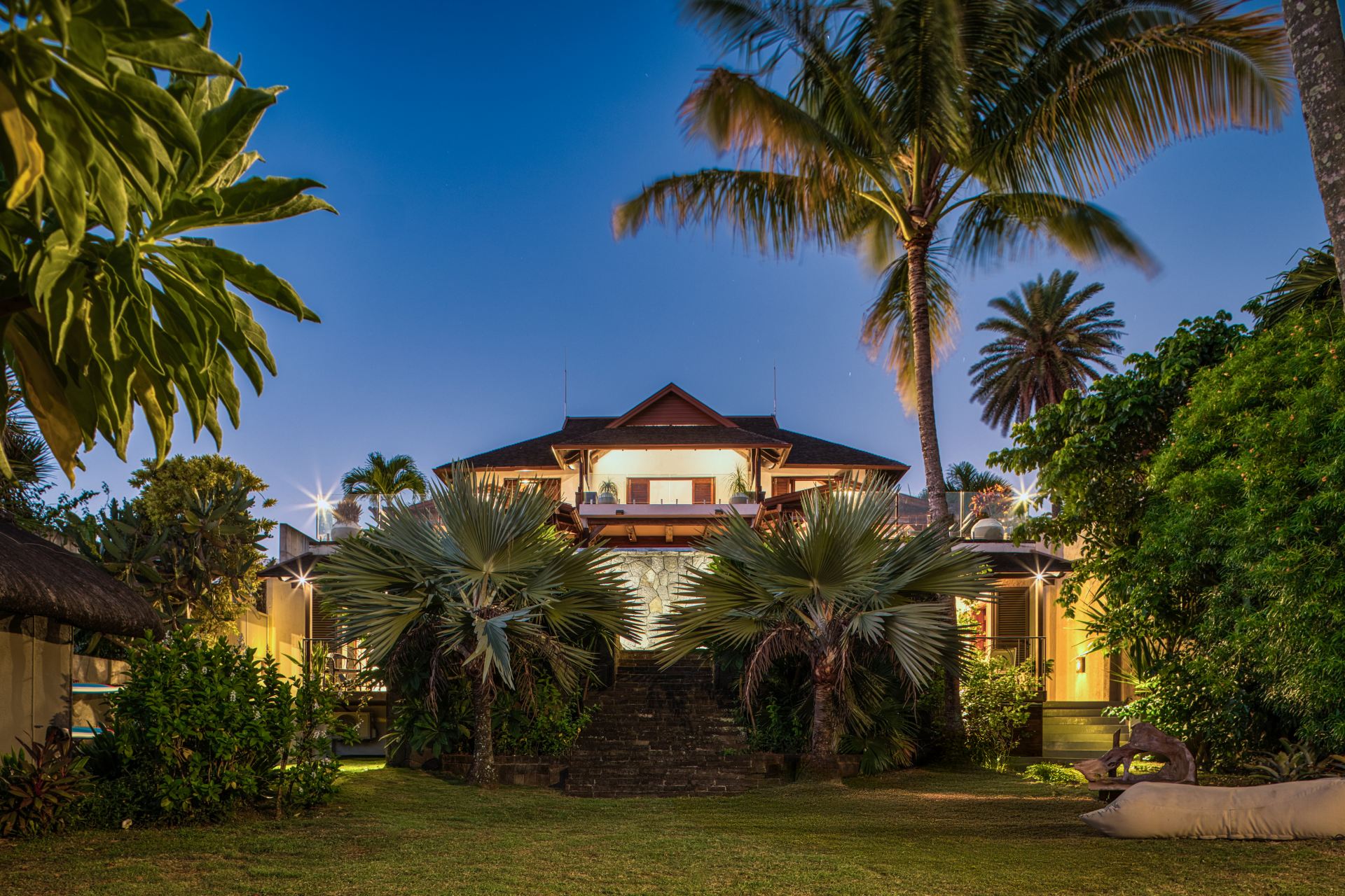 Villa Zebra Moon