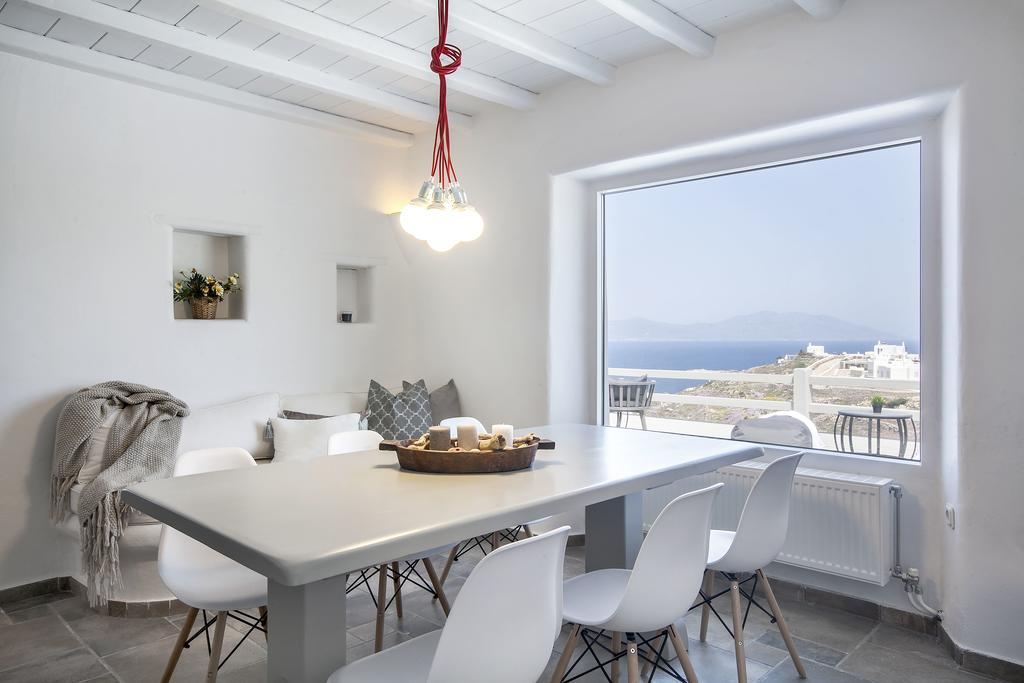 Villa Tonic