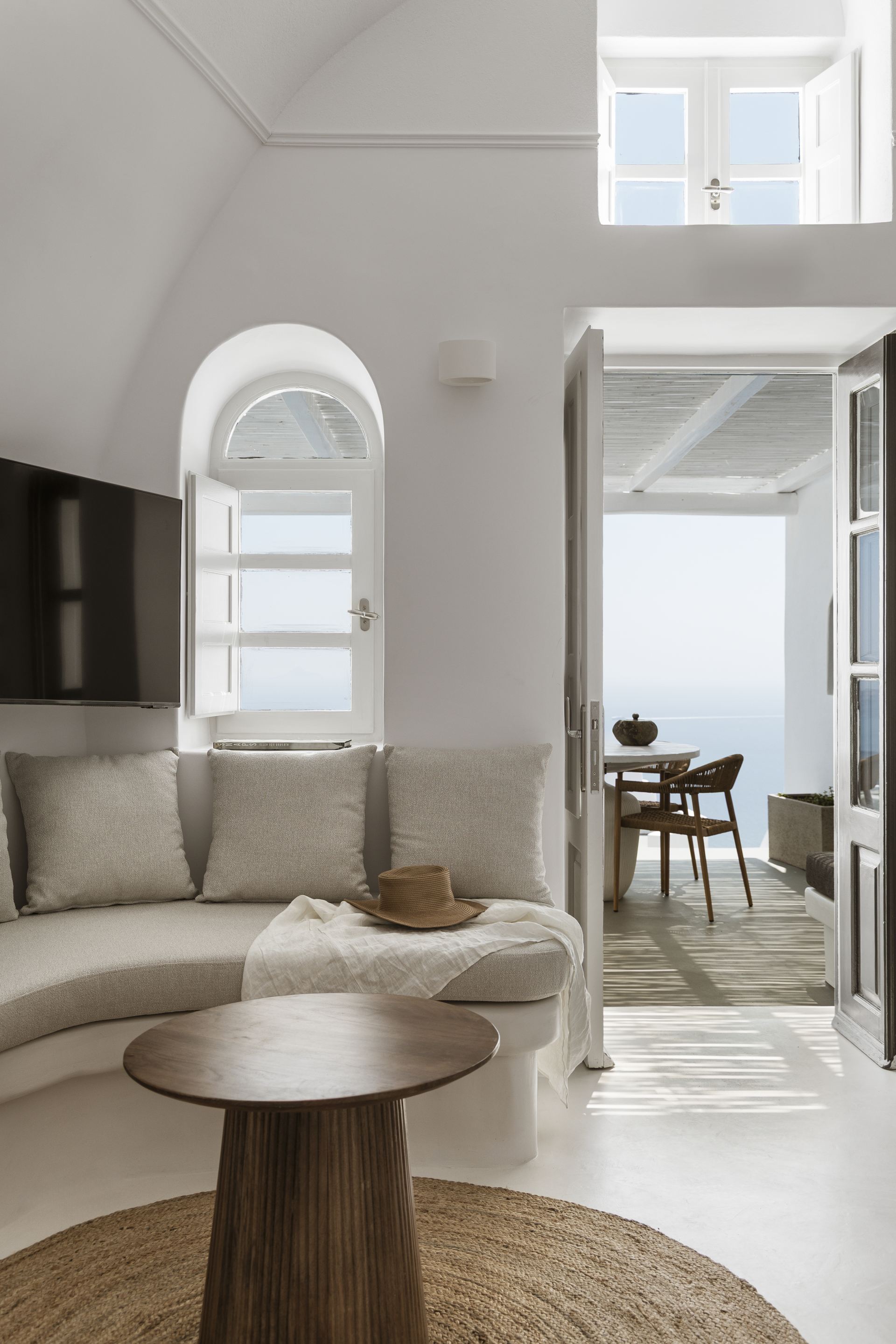 Aqualis Villa