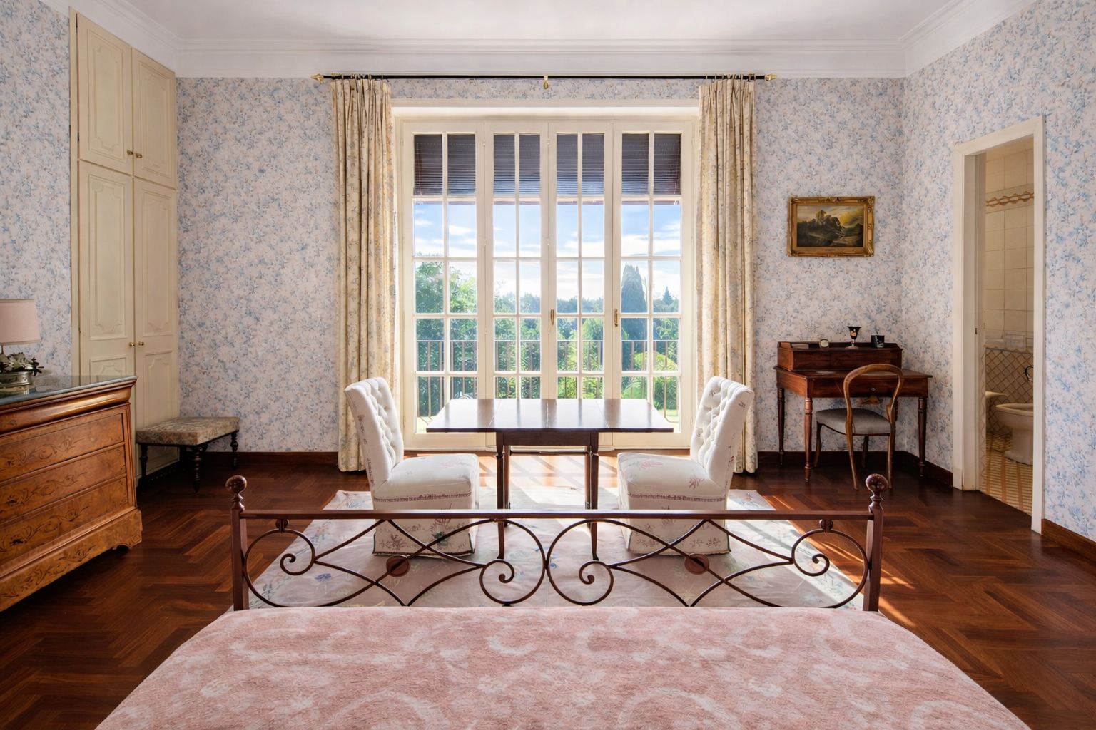 Villa Gucci