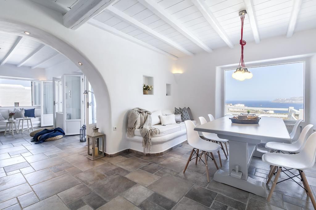 Villa Tonic