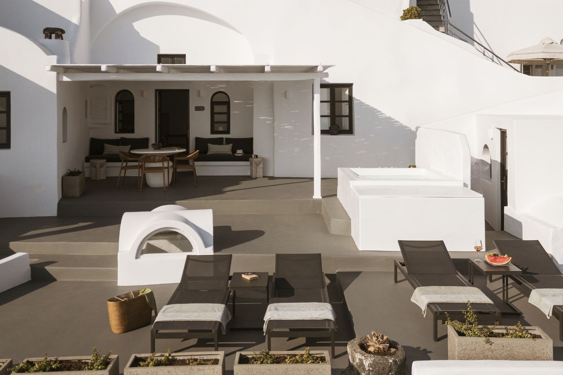 Aqualis Villa