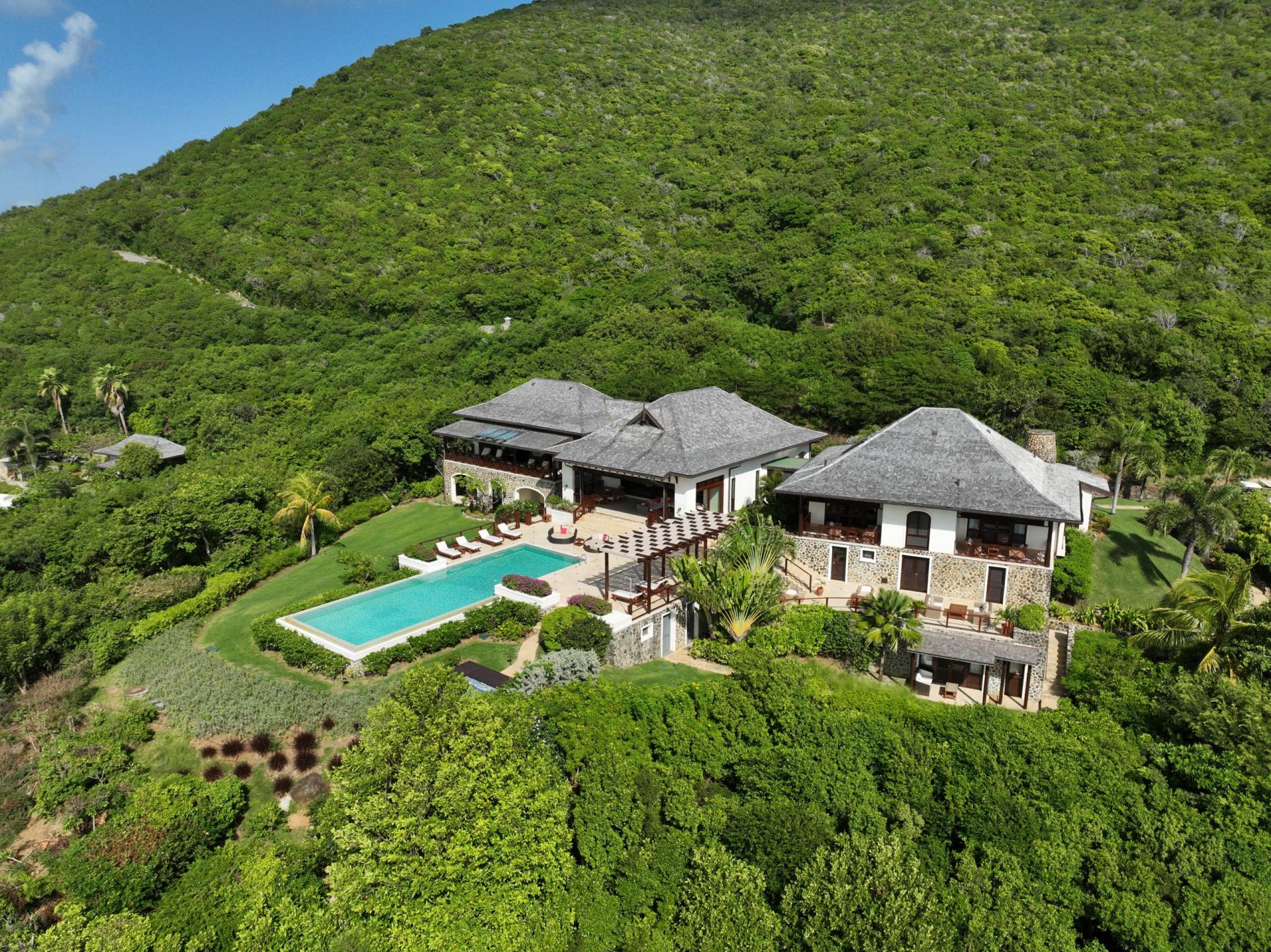 Villa Silver Turtle