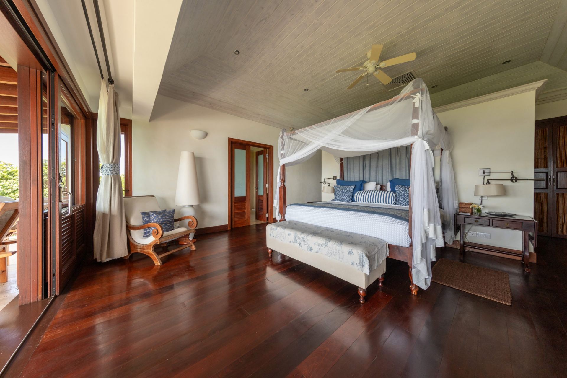 Villa Silver Turtle