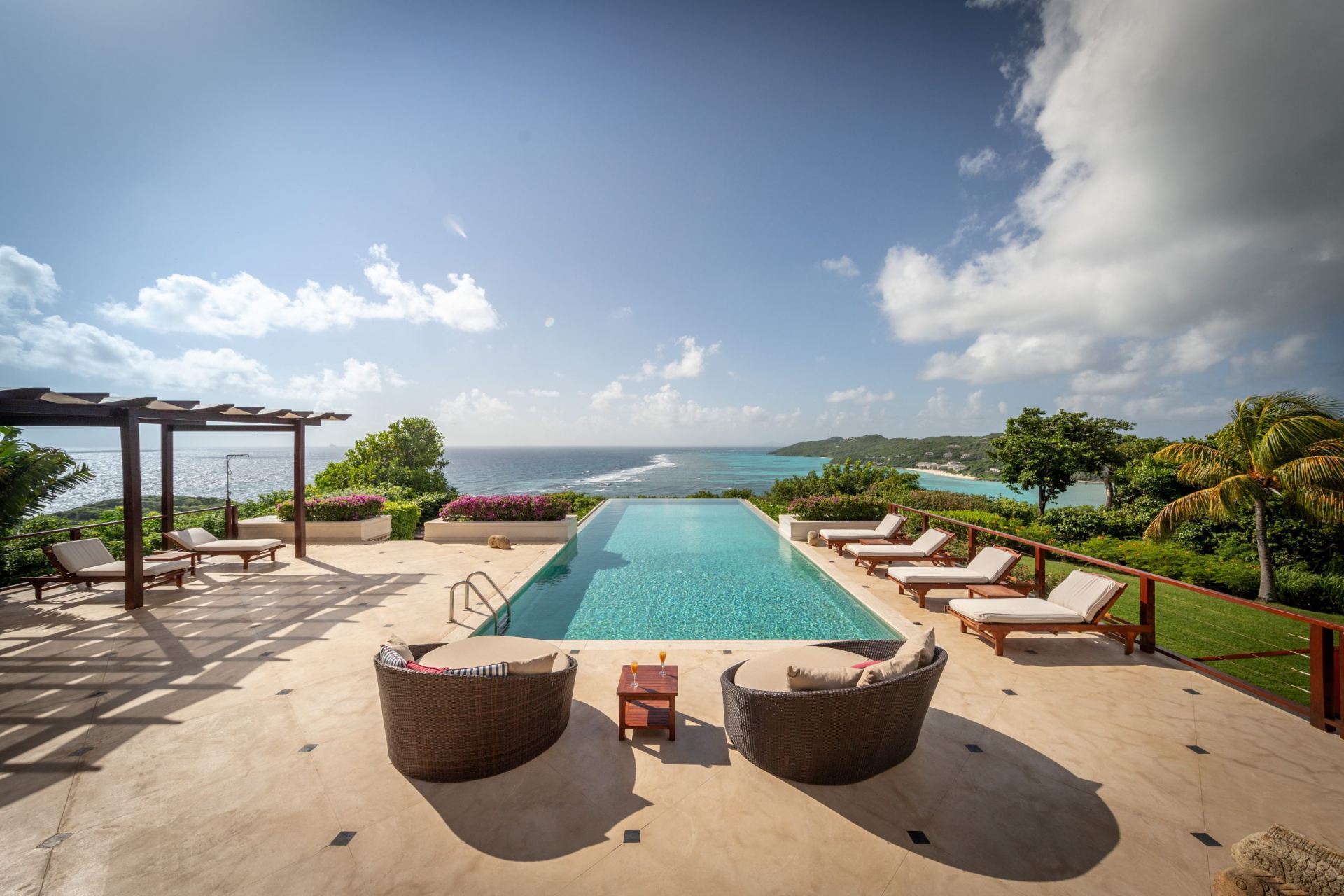 Villa Silver Turtle