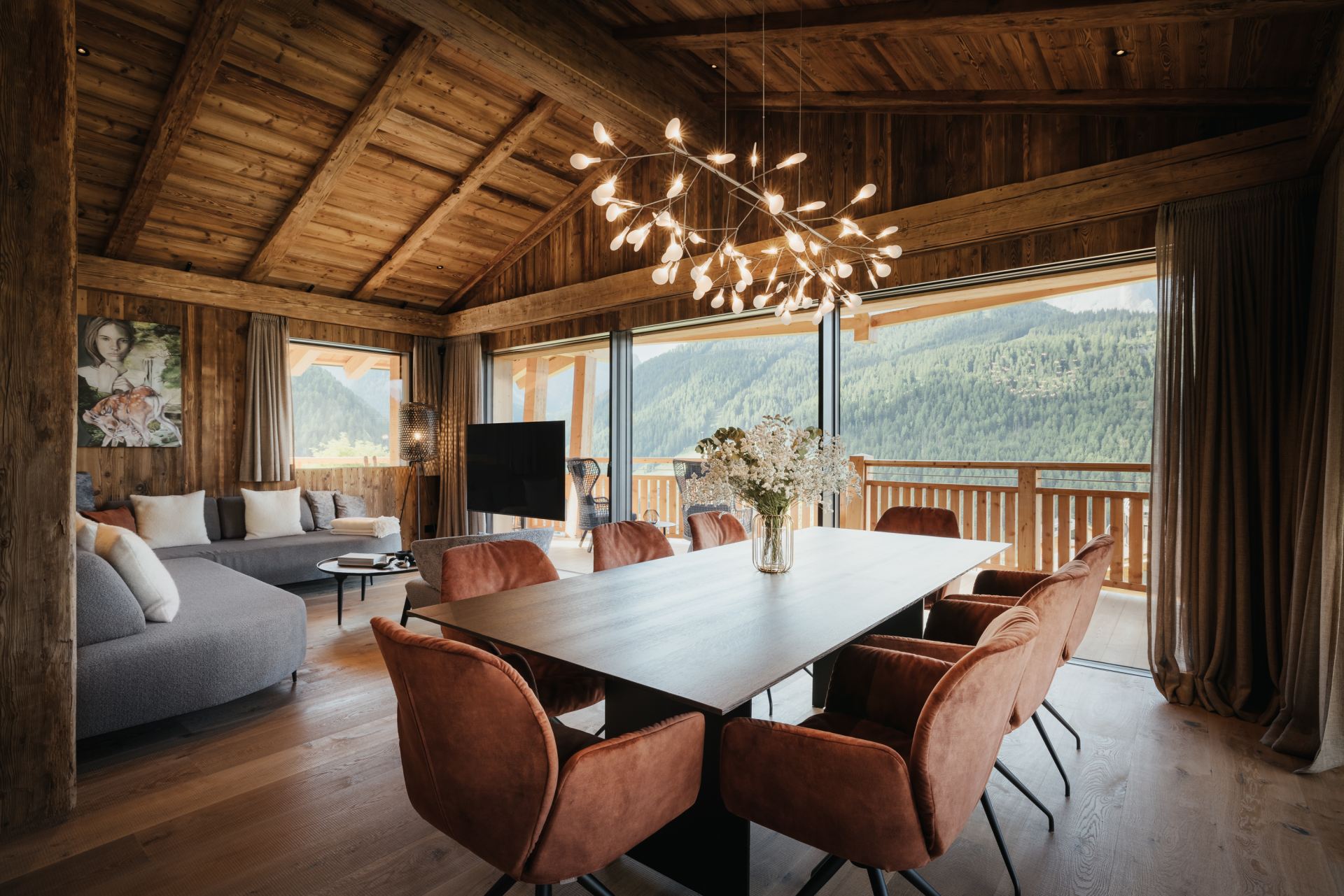 Lum d Or Spa Chalet