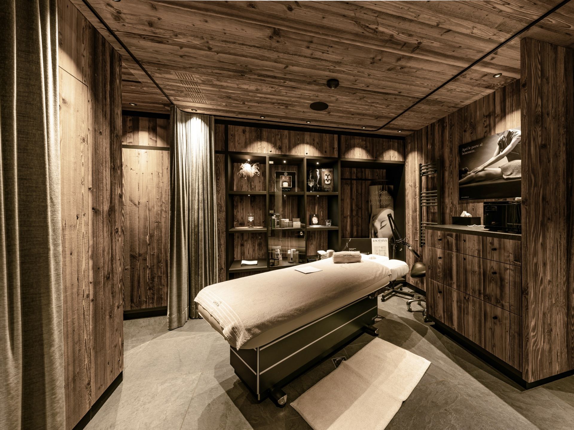 Lum d Or Spa Chalet
