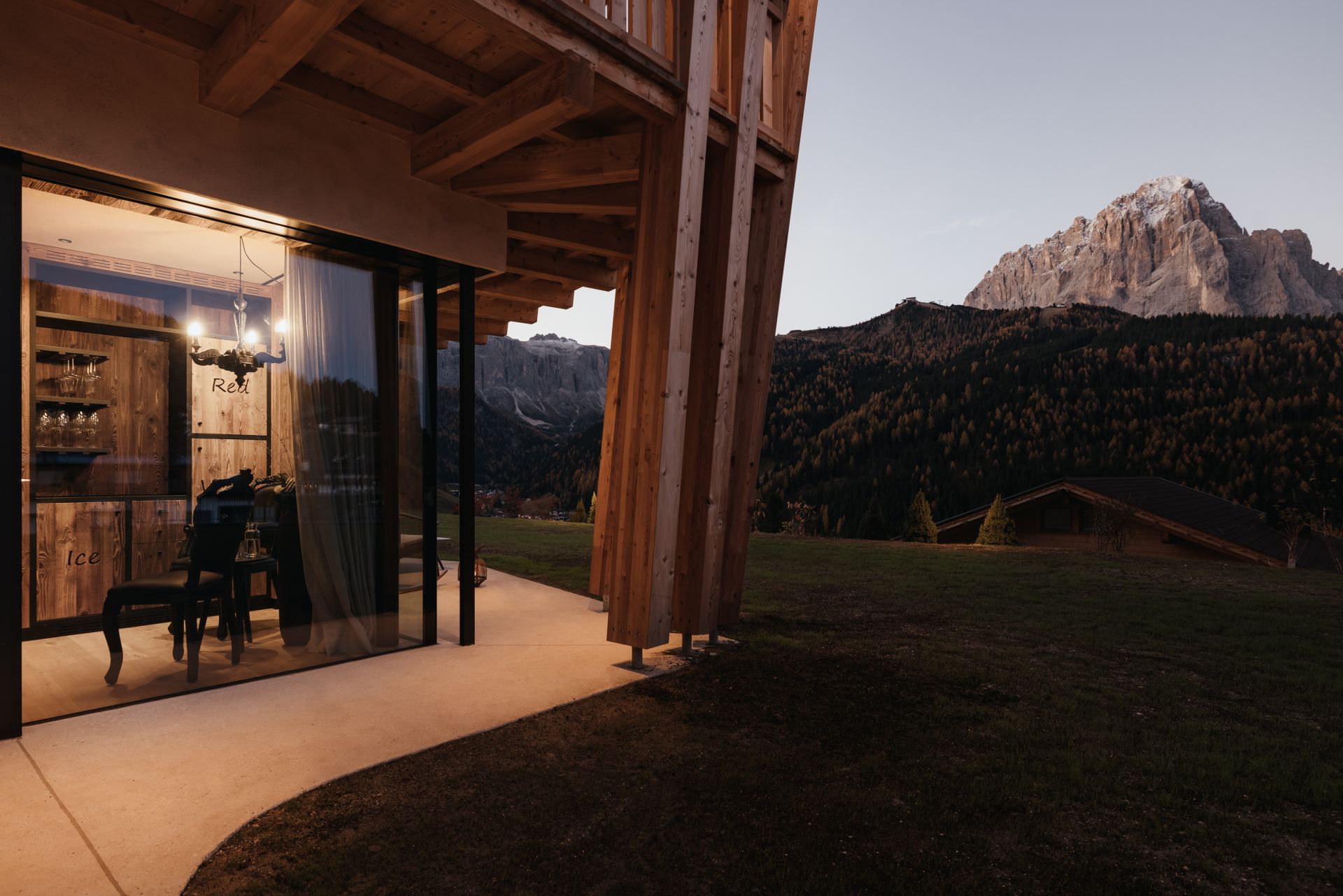 Lum d Or Spa Chalet