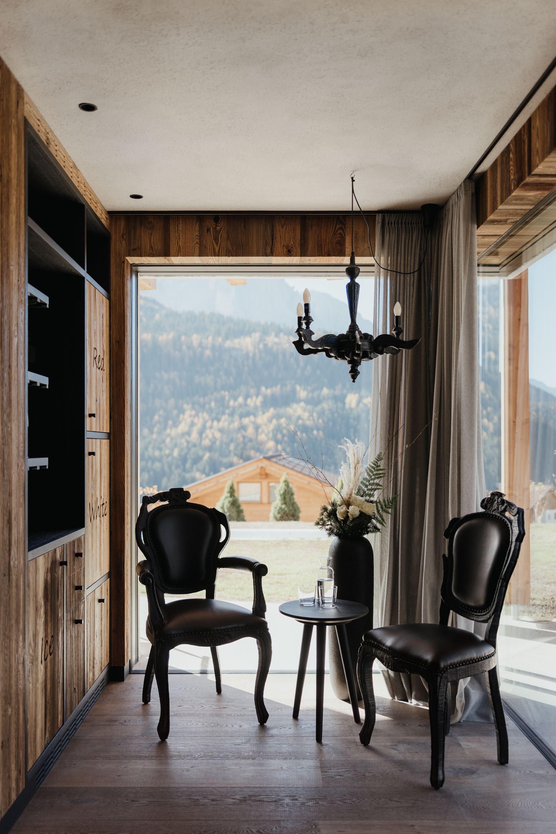 Lum d Or Spa Chalet