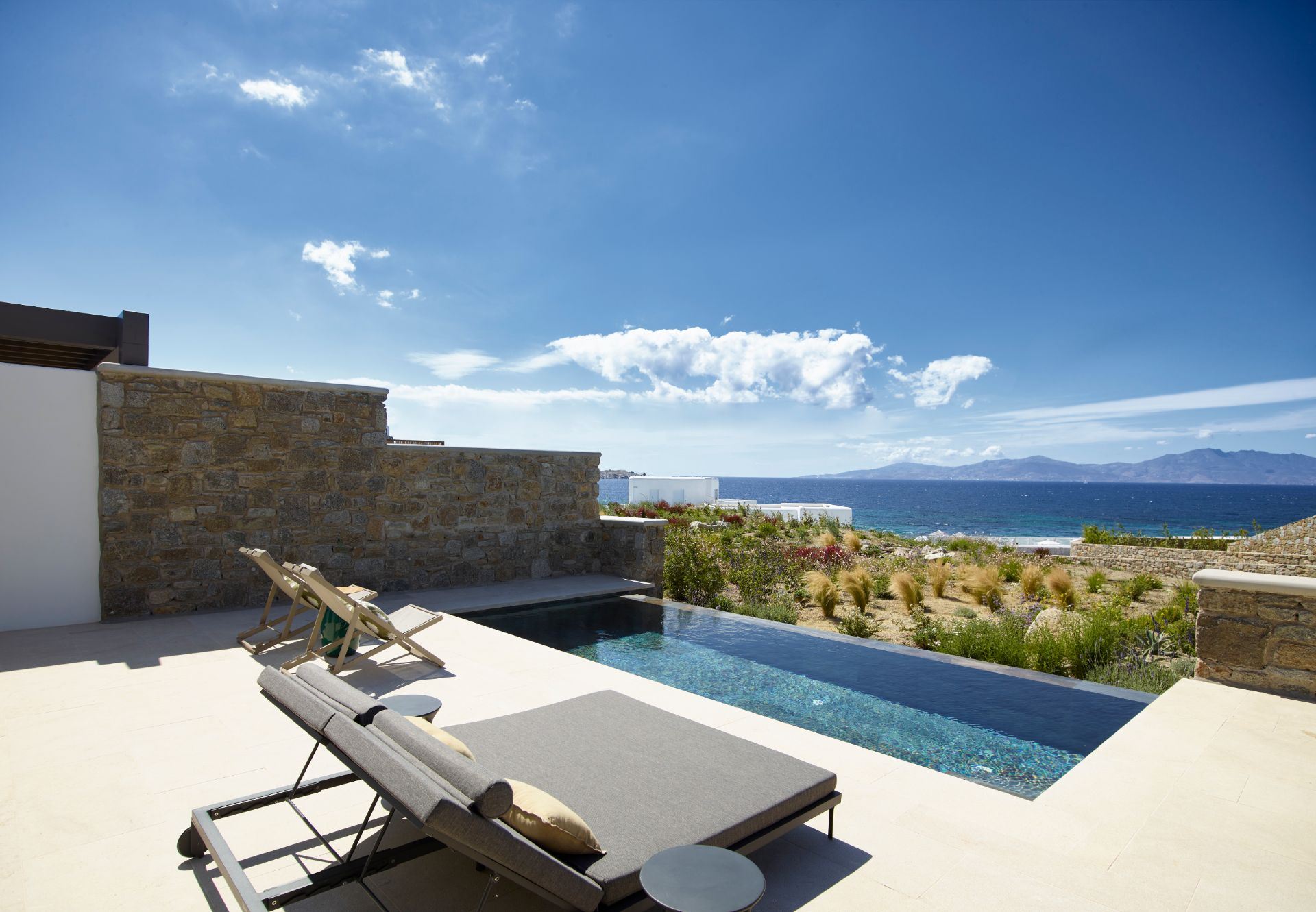 Two Bedroom Villa Sea View with Private Heated Pools