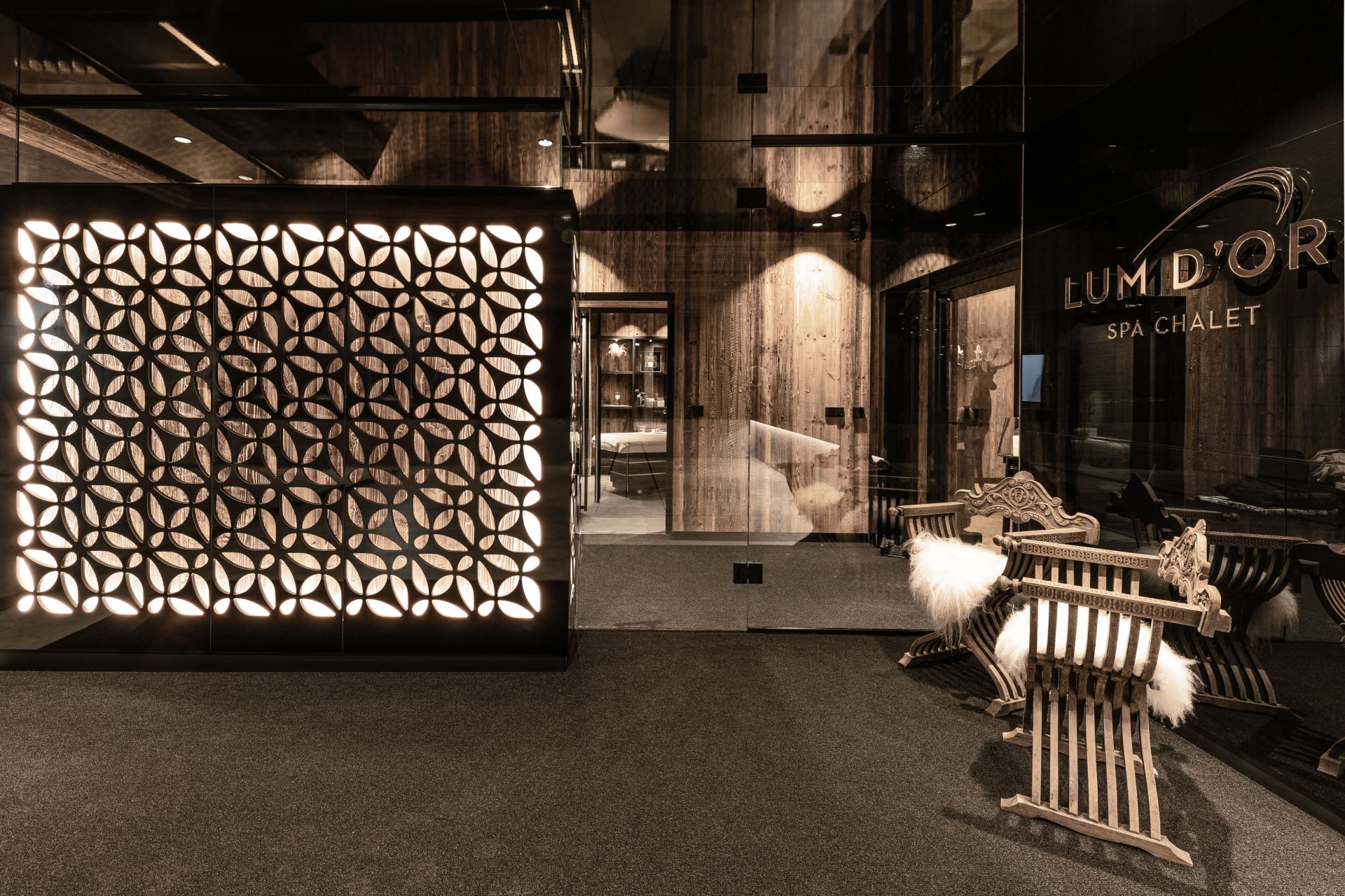 Lum d Or Spa Chalet