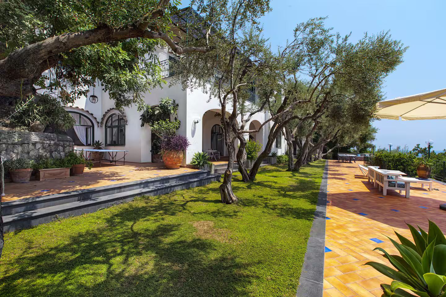 Villa Lo Scoglio 