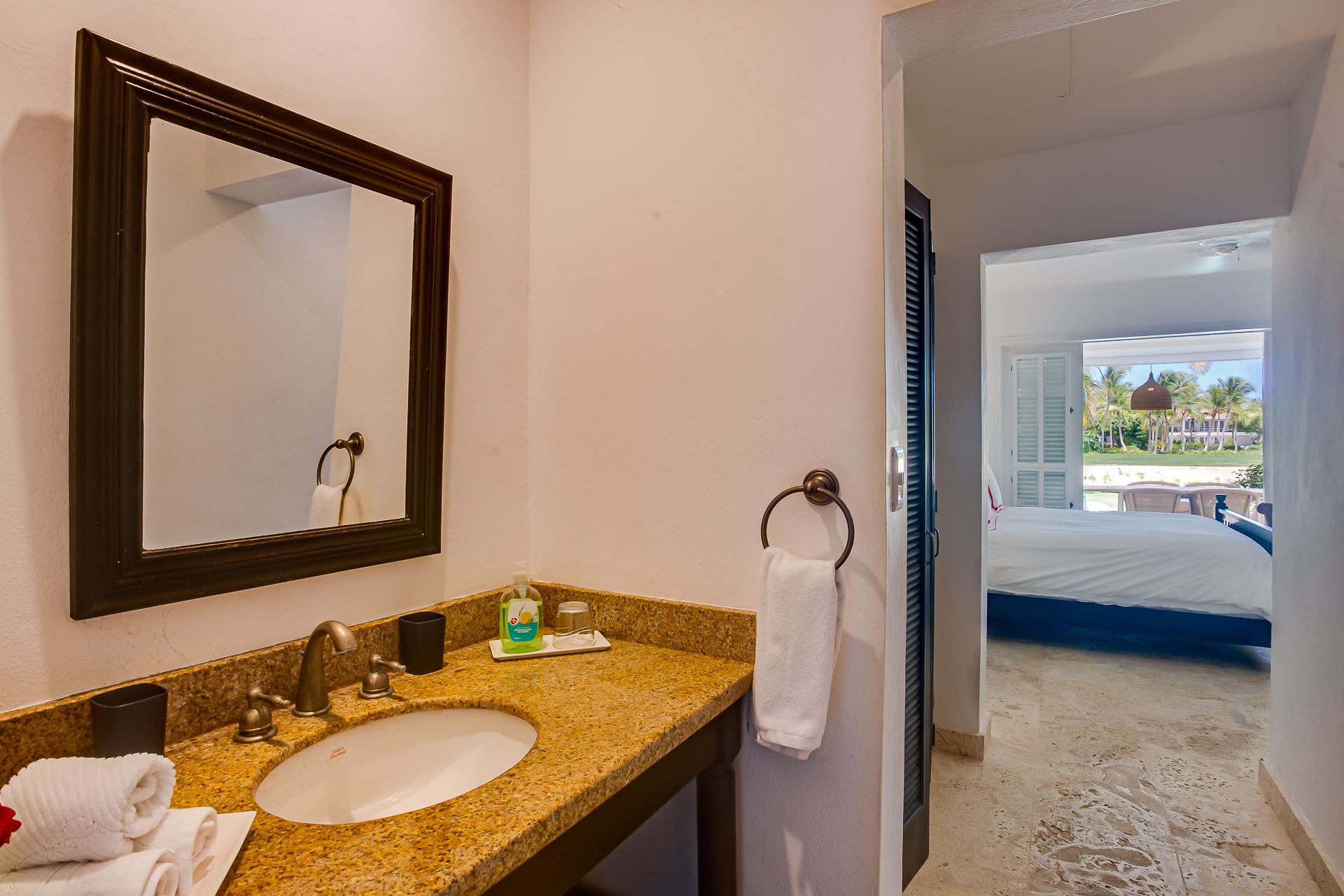 Villa Tortuga Bay B14