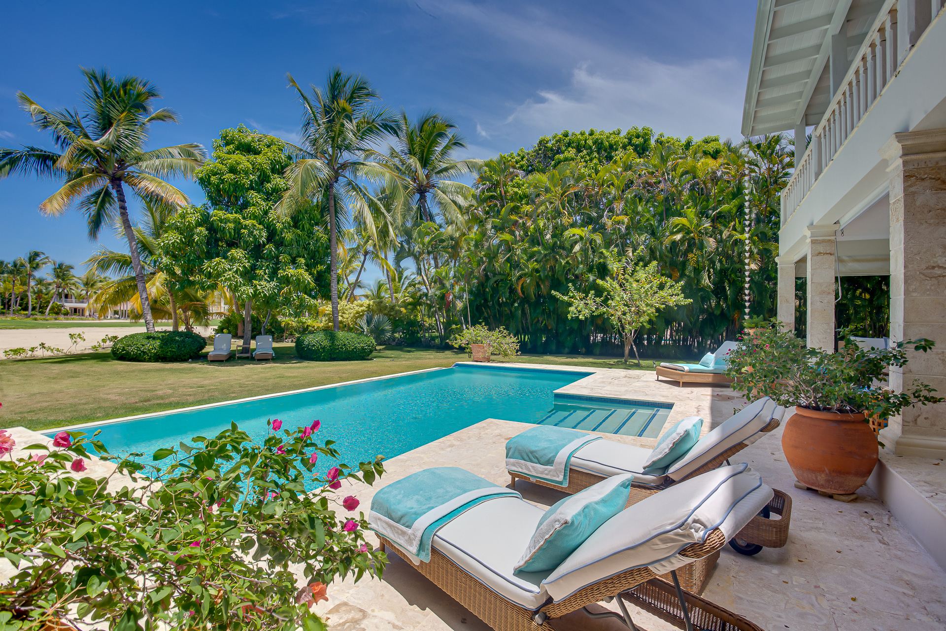 Villa Tortuga Bay B14