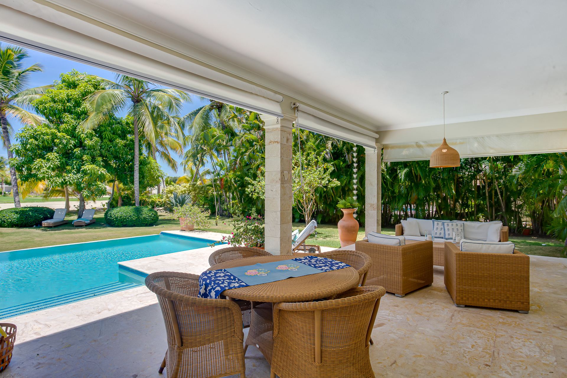 Villa Tortuga Bay B14