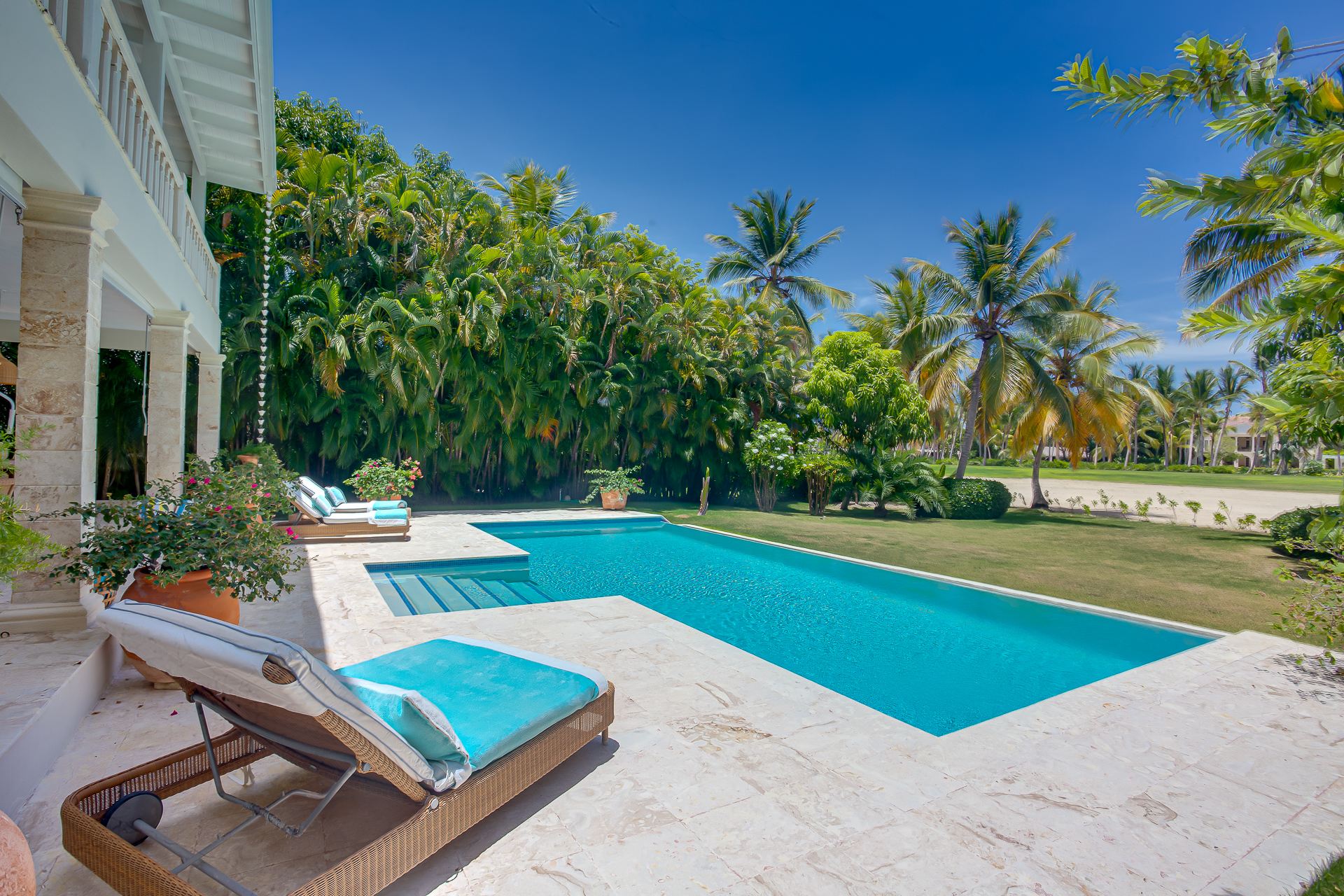 Villa Tortuga Bay B14