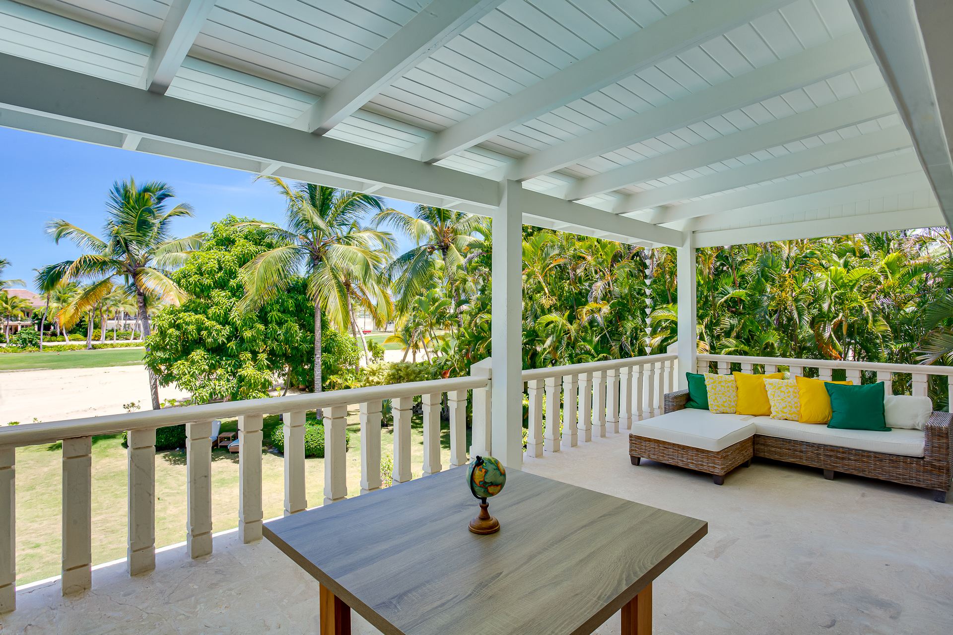 Villa Tortuga Bay B14